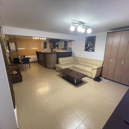 Delize Rent Mamaia Apartment Luaran gambar